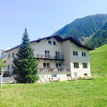 Apart Tyrol Umhausen Bagian luar foto