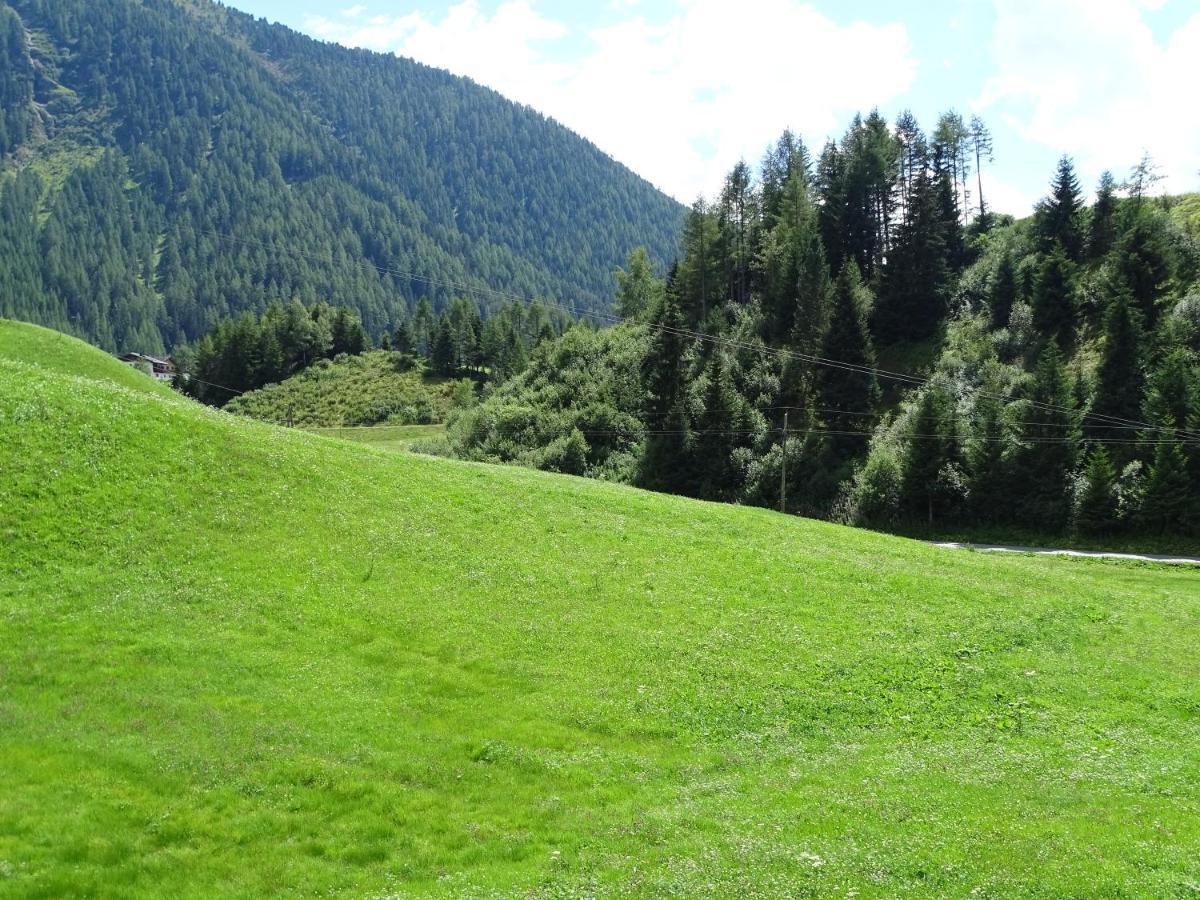Apart Tyrol Umhausen Bagian luar foto