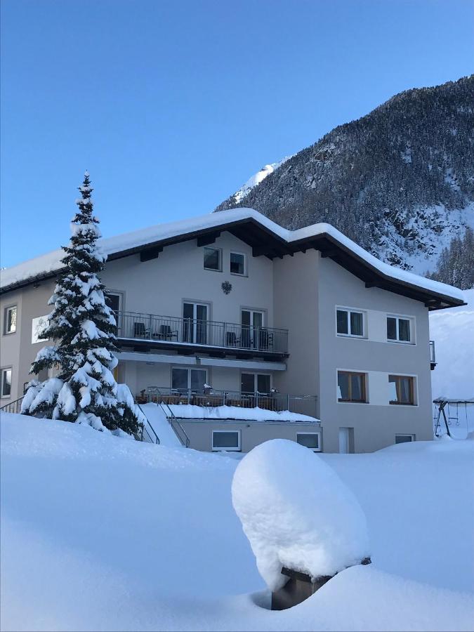 Apart Tyrol Umhausen Bagian luar foto